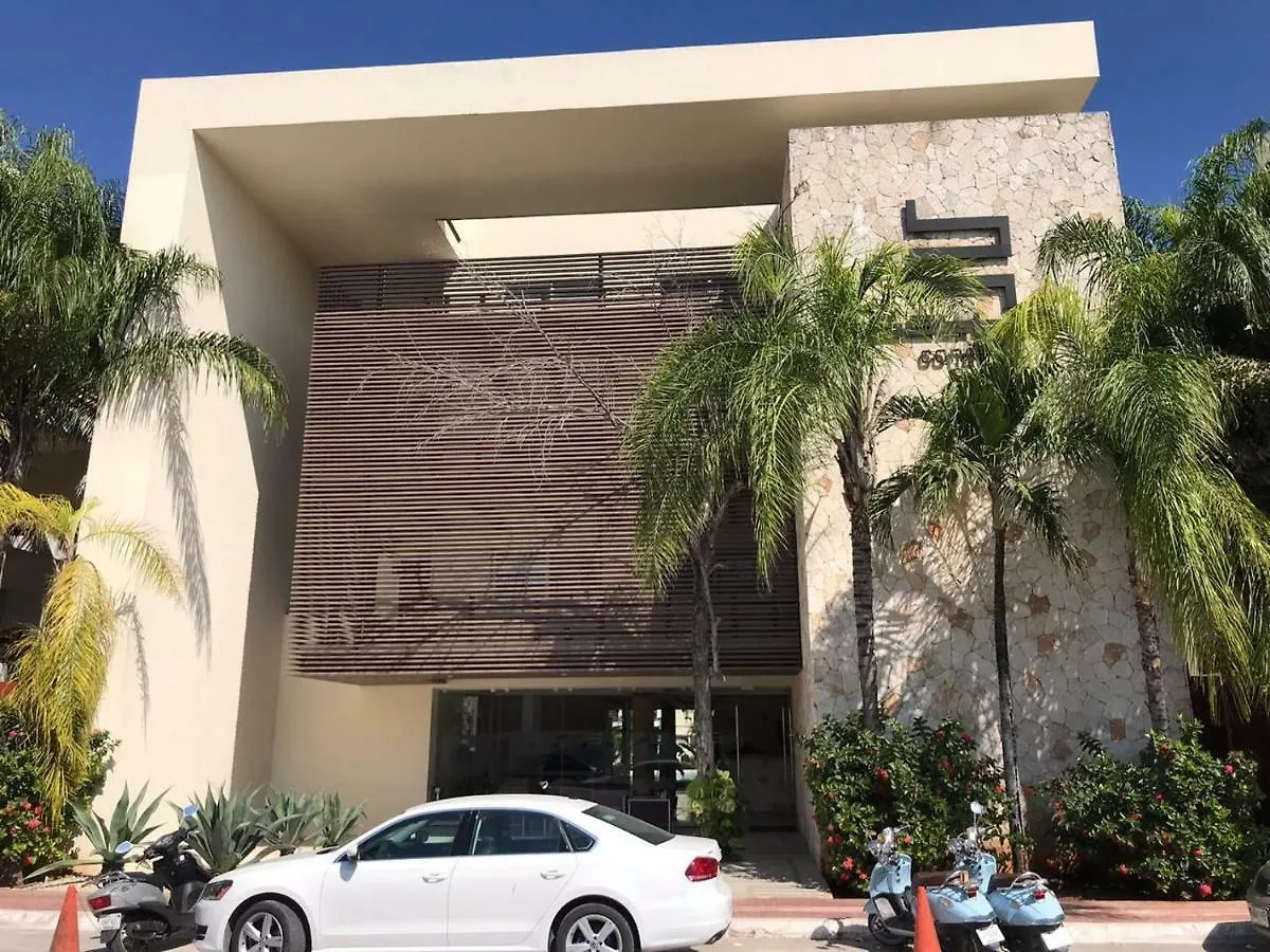 Sabbia Condos Playa del Carmen Daire