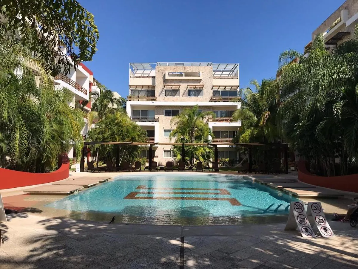 Sabbia Condos Playa del Carmen Daire